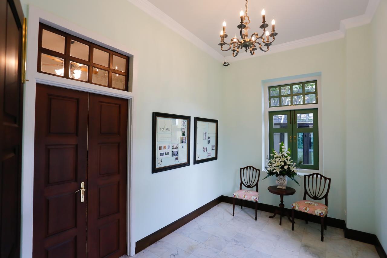 Baan 2459 Heritage House Bangkok Exterior foto